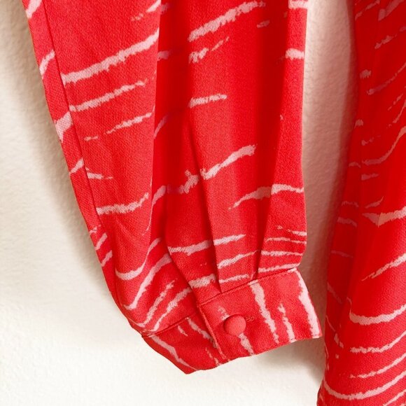 Karina Grimaldi Animal Print Keyhole Blouse Top - Picture 3 of 9